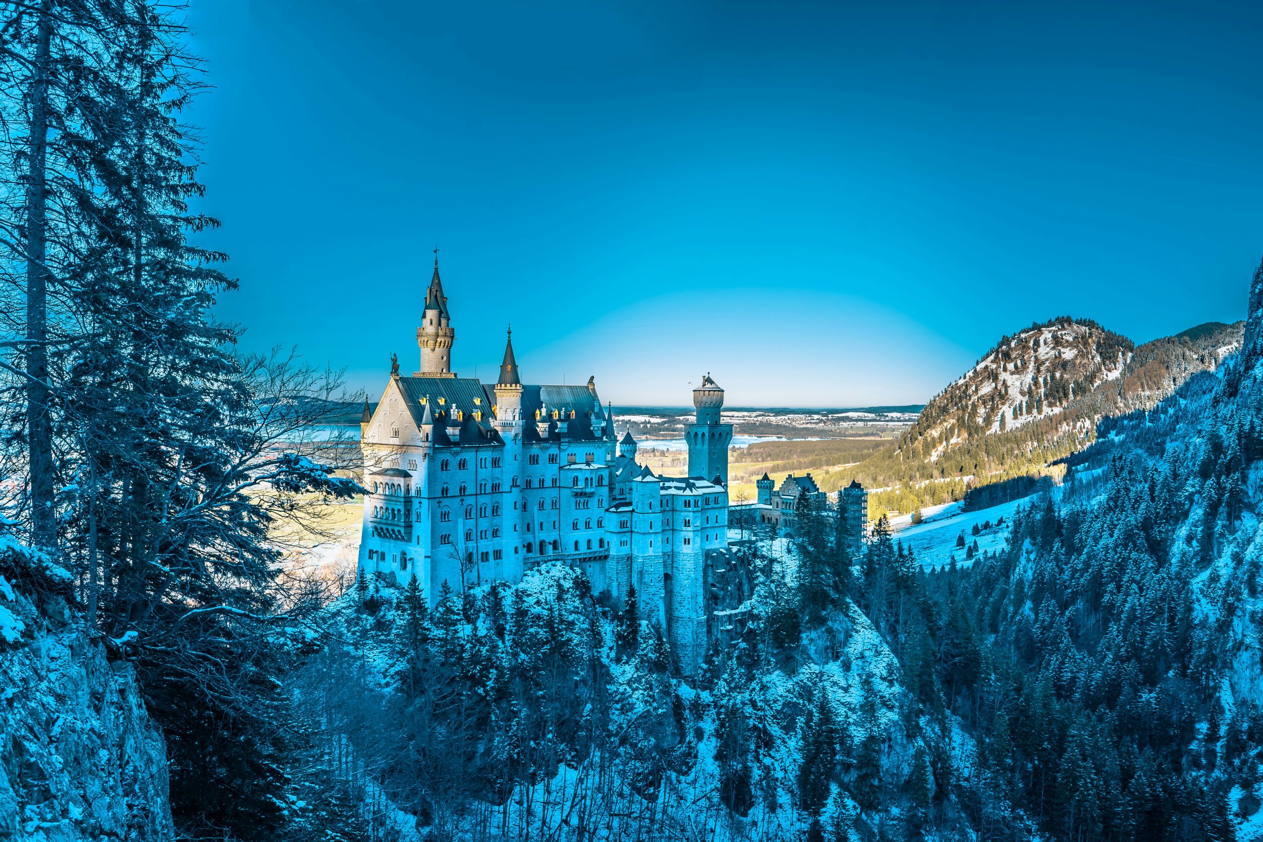 Germany Bavaria Neuschwanstein unsplash